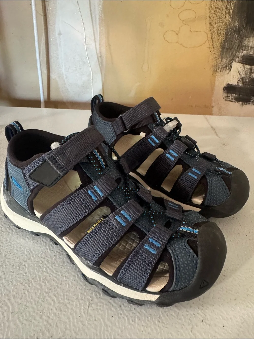 Keen Kids Navy Blue Closed-Toe Sport Sandals with Light Blue Accents